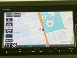 わかりやすい地図表示で、目的地までスムーズに案内します。運転に集中できる、頼りになるナビゲーションシステム。初めての場所でも安心です。