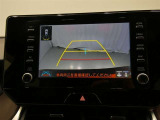 バックモニターがついていますのでバックでの駐車が苦手な方でも大丈夫です。実際のバック駐車は目視確認と合わせてお使い下さい。