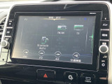 多様なメディアに対応したオーディオシステム。お気に入りの音楽で、快適な車内空間を演出できます。