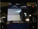 サイドビューカメラは、狭い道路での走行や左側への寄せに活躍。周囲の状況をしっかり確認でき、安全性を高める便利な機能です。