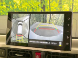 【パノラマモニター】専用のカメラにより、上から見下ろしたような視点で360度クルマの周囲を確認することができます☆死角部分も確認しやすく、狭い場所での切り返しや駐車もスムーズに行えます。