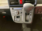 納車前にはプロのメカニックが、各部の点検を行います。ディーラーにしか出来ない品質、そしてサービスできっと満足していただけると思います!