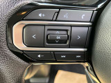 運転席から操作しやすい位置に配備されています♪