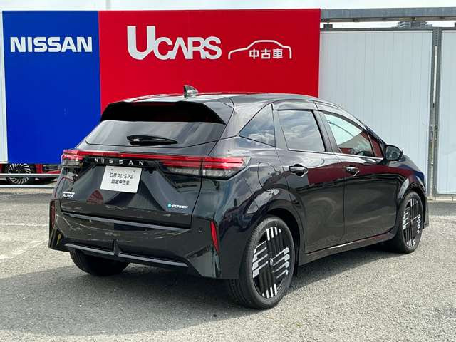 日産 ノートオーラ 1.2 G の中古車詳細 (10,000km, ミッドナイト