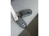 スマートキーなので鍵をカバンやポケットに入れたままでもドアの開閉やエンジンスタートが可能です!