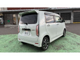 ワンオーナーのお車です☆整備履歴も残っており、これまでのメンテナンス状況が確認できる安心感のある一台です!