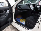 お車のご納車は待ち遠しいもの。1日でも早くご納車が出来るよう、整備拠点と販売店を結ぶ輸送ラインを確立しております。