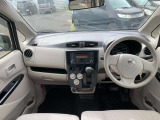 ☆内外装クリーニング☆車の隅々まで徹底的にクリーニングを行っておりますので内外装ともに綺麗な状態でご納車いたします!