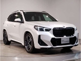 【BMWの伝統-2】時代を超える美しさ。磨き抜かれたエアロダイナミクスが瞳を奪う。一目で伝わるスポーティーなプロポーションは、BMWの走行性能を生み出すのに欠かせない要因の一つです。