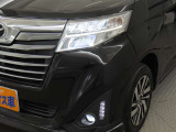 話題のLEDヘッドランプが採用されております! 省電力で長寿命、しかもとても明るく熱くなりにくい性質を持ったライトになります。虫も寄ってきにくい性質も持っております。