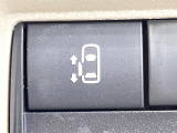 【パワースライドドア】スマートキーや運転席のスイッチでスライドドアの開閉が可能♪電動だから力を入れてドアを開ける必要が無く、小さいお子様でも、重い荷物を持っている時もラクに開け閉めできます♪