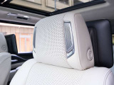 新車並行/実走行/CARFAX確認済/ESV SPORTS PLATINUM(北米最上級グレ-ド)/国内正規未導入モデル/ツ-トン仕様(ホワイト&マットブラック)/希少ロングボディ/スペシャルオ-ダ-インテリア(GM正規サ-ビス工場施工)