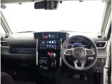 オシャレなインテリアで運転する気分も盛り上がりますよね^^