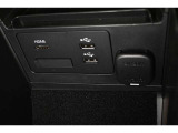 USB端子ソケット装備!アクセサリーDC12Vソケット装備!