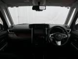 見通しのよいすっきりとした視界で、誰でも運転しやすいです。運転のしやすさは疲れにくさにも繋がりますよ♪