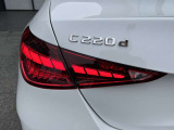 初年度登録から3年間は新車保証(メルセデスケア)を継承して、ご利用になれます。メルセデスケアは一部消耗品や、定期点検までも保証対象となりますので、保証が広範囲です。