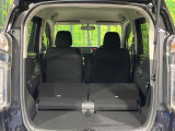 普段のお買い物や通勤、送迎等に十分な荷室スペースを確保しております。セカンドシートを倒すと、大きな荷物の積載も可能です♪