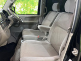 運転しやすい視界と、操作しやすい配置が魅力です。快適なドライブをサポートする機能が満載。日常の移動も、レジャーも楽しめます。