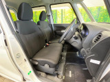 ドライバーによって運転しやすいポジションは異なり、あの車はどうなのか不安なこともありますよね。気になるお車は店頭で乗り込んでご確認いただけます♪