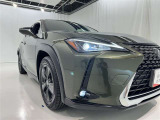 フォグランプ装着車です。暗い夜道の車両前方を明るく照らします