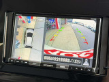 【アラウンドビューモニター】クルマを上から見下ろした視点で駐車をしっかりとサポートします!!
