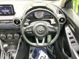 【ステアリングスイッチ】運転中、前方から目線をそらすことなく、オーディオ等の操作が可能な便利機能!安心&快適なドライブを演出してくれます♪