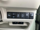 軽とは思えないほどの豊富な装備も魅力的!各機能の切り替えボタンは運転席から操作ラクラク。