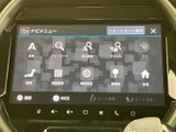 停車中には、地上デジタル放送を楽しめるTV機能。長距離移動の際の休憩時間に、番組を鑑賞できます。