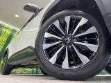 【純正17インチアルミホイール】外観にマッチした純正アルミホイールを装着しております。各種社外アルミホイールや、スタッドレスタイヤも取扱いしております。是非ご相談ください♪