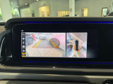バックカメラにより駐車時の後方確認も楽にできます。
