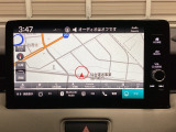 多機能と操作のしやすさを両立した、Honda CONNECT対応のナビディスプレーです。ETC2.0車載器もナビゲーション連動し、スマートフォン用Bluetoothユニット付きです。