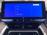 ブルートゥースに接続することにより、スマホに入ったお気に入りの音楽を車内で楽しむことができます♪あると本当に便利な機能になっています!