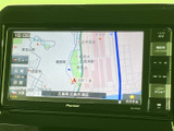 目的地を簡単検索!高精細な地図がドライブをサポートします。スムーズなナビゲーションで、快適なカーライフを送りましょう。