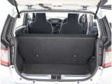 トランク内も広く、荷物もタップリ積んで頂けます☆