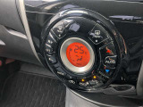 オートエアコンで温度を設定するだけで快適な車内環境を維持することができます!