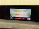 バックモニター付なので後退時に後方が見えるので安心。 車は構造上、死角がたくさんなので万が一を考えると必須ですね。 あくまで補助の為の装備、バックは目視で確認する事が重要ですよ。