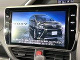 【純正10インチナビ】人気の純正ナビを装備。オーディオ機能も充実しており、Bluetooth接続すればお持ちのスマホやMP3プレイヤーの音楽を再生可能!毎日の運転がさらに楽しくなります!!