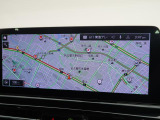 【純正ナビゲーション】BMWのナビゲーションは操作性も良く、詳細な地図情報と交通状況を見やすく表示し、快適なドライビングをサポートしながら目的地までナビゲートします。