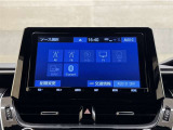 Bluetooth対応、CD/DVD再生機能付き。お好きな音楽を聴きながらのドライブは楽しいですよね〜♪