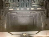WEB掲載時にはお車に付いている装備と、様々な写真をたくさん載せるように心がけております。1台1台特徴をとらえたキャッチコメントを掲載しています。