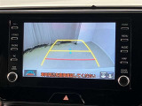 いまや必須装備「ナビゲーション」搭載!知らない場所にスイスイッとドライブ。もう、これなしではハンドルを握れませんね!でも運転中の操作は危険ですのでご注意ですね☆