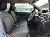 店舗併設のサービス工場にてホンダ車を知り尽くしたサービススタッフが心を込めて納車整備を実施致します。