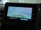 ◆バックカメラ◆リバースにするだけで映ります、後方の安全確認や、狭い駐車場での車庫入れ、雨の日や夜間など視界の悪い時に便利です!安全にバックする為には欠かせない装備です。
