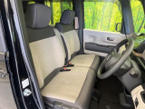 運転席シート廻りは使用感も少なく、良好な状態となっています。前オーナー様が丁寧に使っていたことがよくわかりますね。
