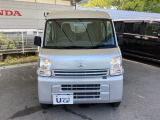 お客様に安全で快適なカーライフをお送りいただくために、中古車にも高いレベルの品質基準を設け、その基準に従って、全ての中古車について納車前整備を実施しています。