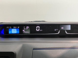 納車前に12ヶ月点検・エンジンオイル&エレメント交換・ バッテリー交換・ワイパーゴム交換・キーレス、キーフリーの電池交換を実施しております。ダイハツの整備士がきっちりと点検したお車をお届けいたします!