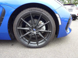 215/40R18