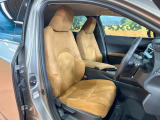 運転席シート廻りは使用感も少なく、良好な状態となっています。丁寧に使われていたことがよくわかりますね。
