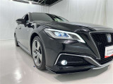 フォグランプ装着車です。暗い夜道の車両前方を明るく照らします