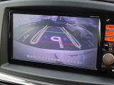 【バックモニター】車をバックさせる際に後方の様子をカーナビのモニターで確認。バック駐車を安全にスムーズに行うことができます!